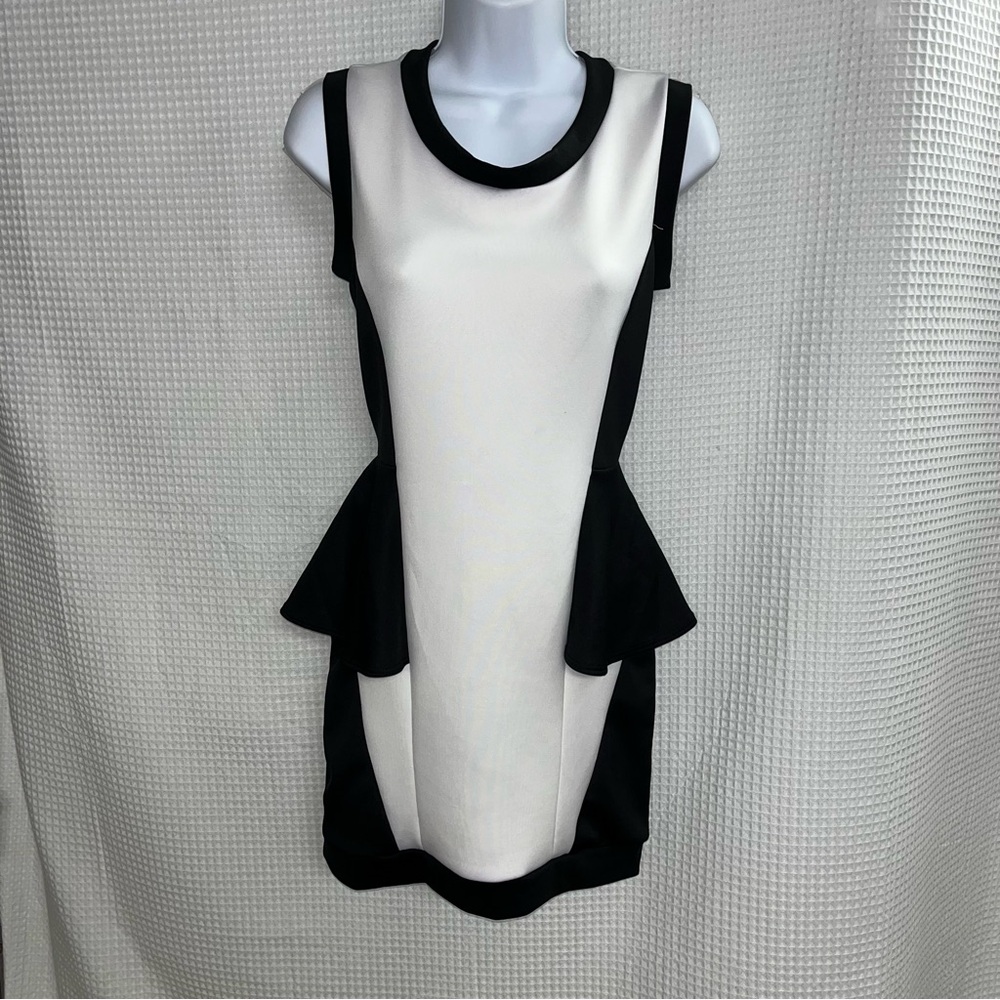 Venus ladies Peplum black-and-white mini dress size medium